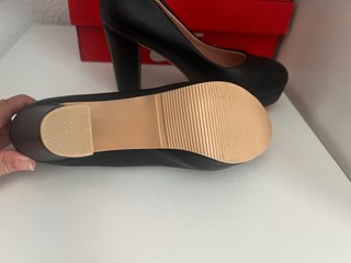 Zapatos de tacón negros