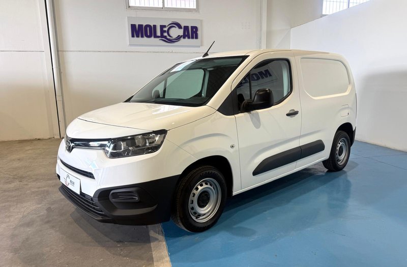Toyota ProAce City COMBI VX L1 1.5D 6MT 2021