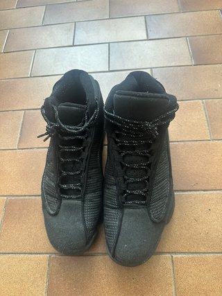 Jordan 13 Nere