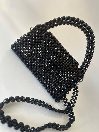 Bolso de Cuentas Negro Hecho a Mano
