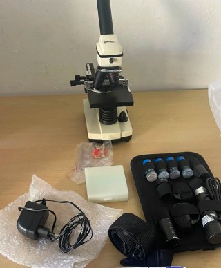 Microscopio Bresser Biolux AL 20x-1280x