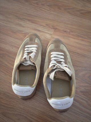 Zapatillas Bimba y Lola Beige/Marrón