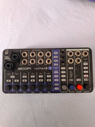 Zoom LiveTrak L6 Mixer Registratore