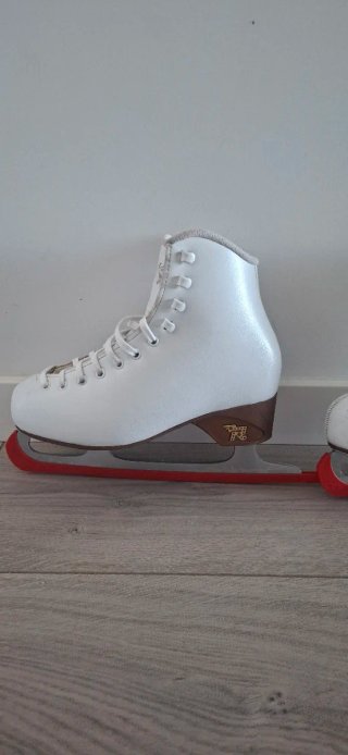 Patins de Gelo Risport Venus 245
