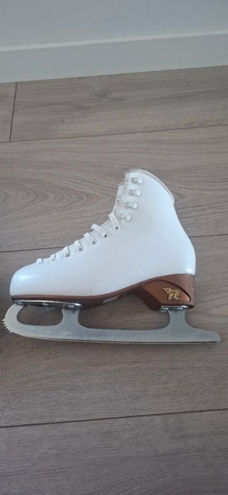 Patins de Gelo Risport Venus 245