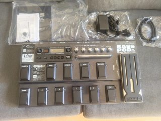 Line 6 Bass POD XT Live - Nuovo