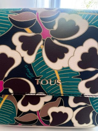 Bolso bandolera TOUS estampado floral