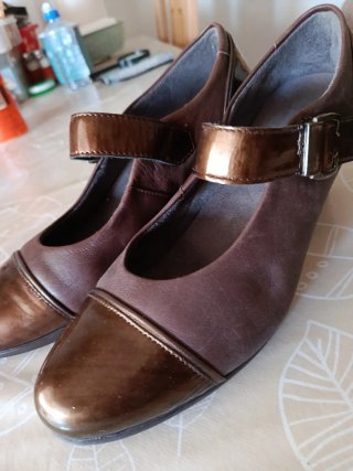 Zapatos de tacón Pitillos marrones