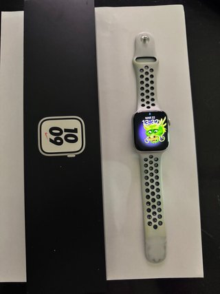 Apple Watch Nike Series 7 GPS+Celular Plata