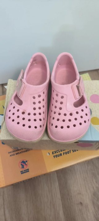 Zapatillas Igor Malibu Talla 25 Rosas