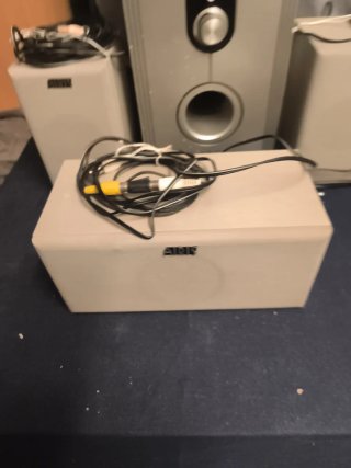 Conjunto Altavoces y Subwoofer Airis TV DV