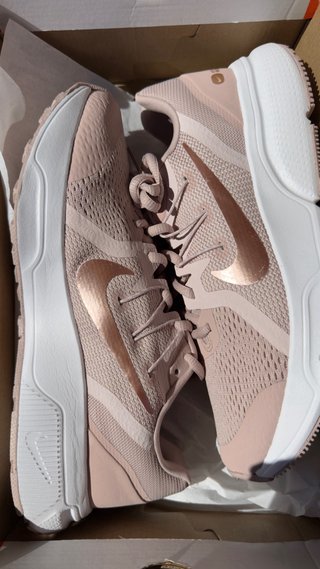 Zapatillas Nike Rosas y Blancas