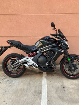 Kawasaki ER-6n 2013 Negra