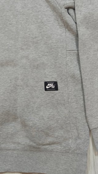 Sudadera Nike SB Gris