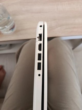 Ordenador portátil HP Laptop15-DA0XXX