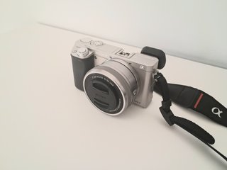 8.376 DISPAROS Sony A6000 con objetivo kit