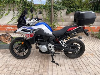 BMW F750GS Aventura Azul y Blanca