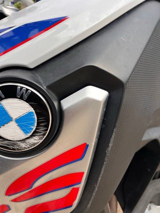 BMW F750GS Aventura Azul y Blanca