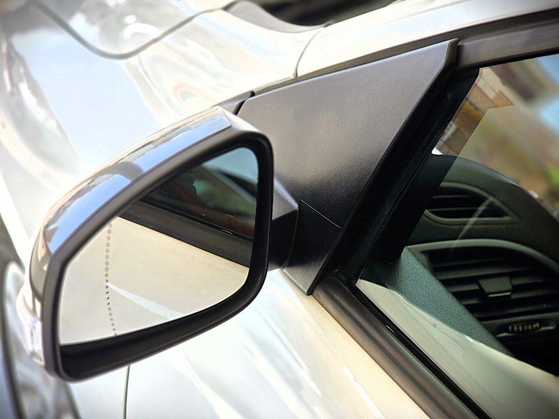 Renault Mégane 1.5 dCi Limited 2015, foto 31
