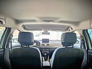 Renault Megane Limited 2015 / Garantia Mecanica