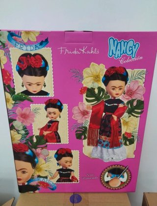 Muñeca Nancy Colección Frida Kahlo Famosa
