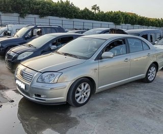 Toyota 420113 cinturón seguridad delantero avensis