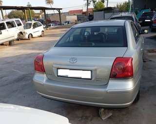Toyota 420113 cinturón seguridad delantero avensis