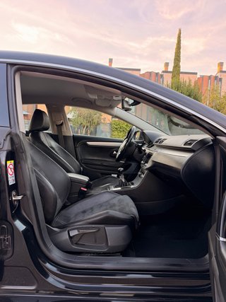 Volkswagen Passat CC 2.0Tdi