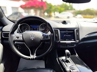 Maserati Levante DIESEL AUT.