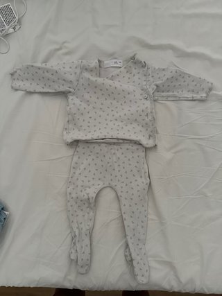 Conjunto bebé 1-3 meses: Sudadera y leggings
