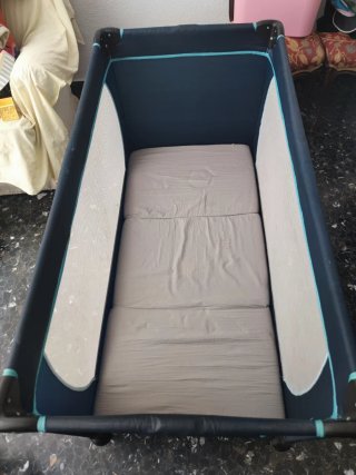 Cuna de viaje plegable portátil