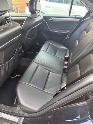 Mercedes-Benz Clase C 2005