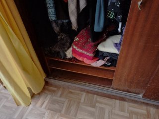 Armario madera con cajones