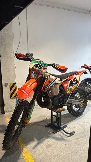 KTM 300 EXC 2017 Carburación