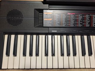 Teclado Portátil Yamaha FS1