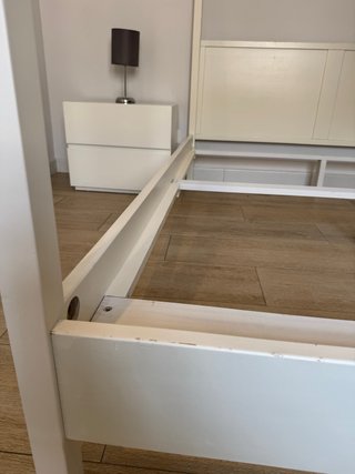 Cama dosel de madera blanca (sin dosel)