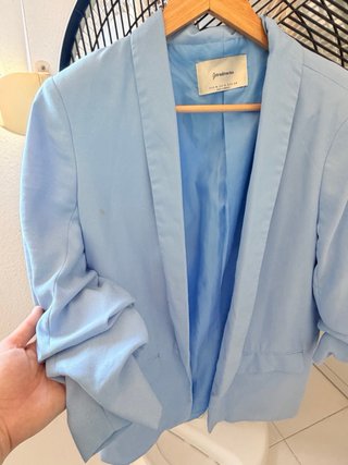 Ropa de mujer con estampado floral y azul