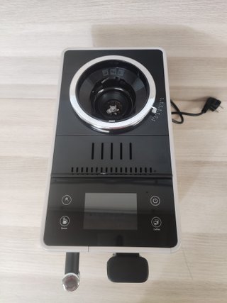 Cafetera DeLonghi Rivelia Superautomática
