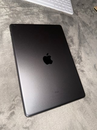 iPad 9ª Gen 64GB Negro + Accesorios
