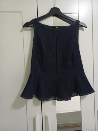 Blusa vaquera sin mangas