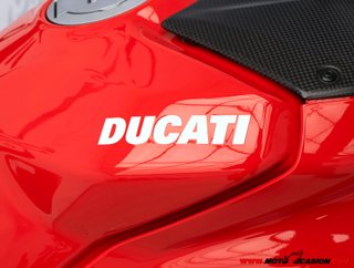 DUCATI STREETFIGHTER V4 S