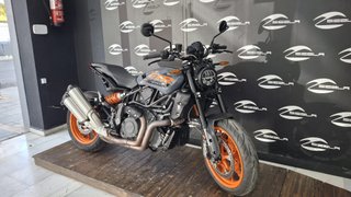 Indian FTR 1200 2025 | 4.300 km