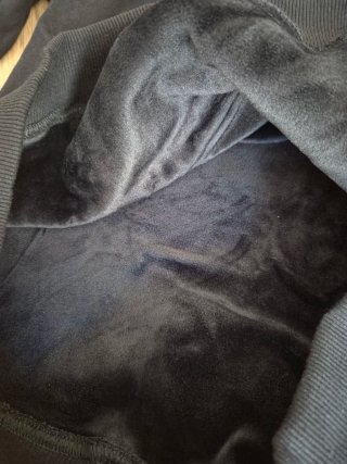 Sudadera Negra Stone