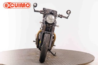 TRIUMPH STREET TWIN
