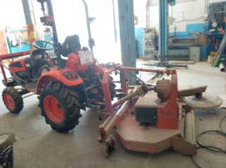 Minitractor KIOTI Hidrostático
