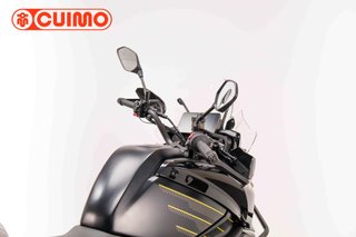QJ MOTOR SRT 900 SX