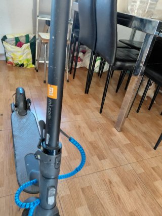 Patinete eléctricoenperfectio estado