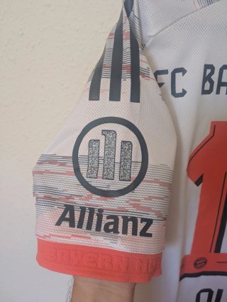 Camiseta Bayern Múnich 25/26 Olise Jugador
