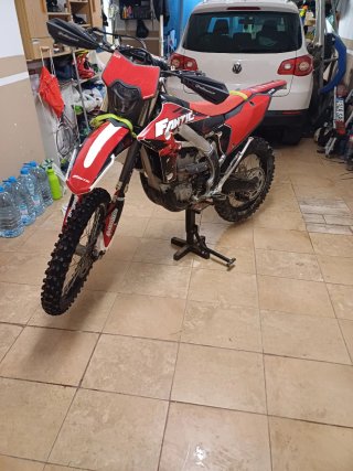 Fantic 250xef Enduro/Motocross Roja y Blanca