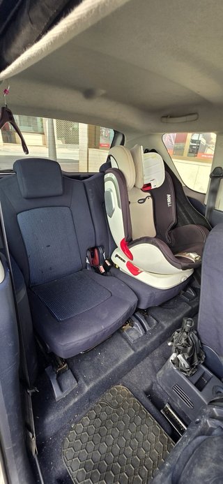 Peugeot 1007 2005